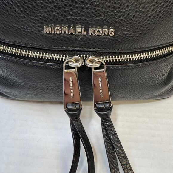 Michael Kors Rhea Medium Black Leather Backpack EUC - Picture 13 of 16